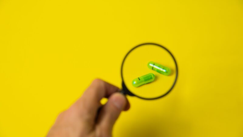 Jak rozpoznać niedobór magnezu i jak go uzupełnić dietą oraz suplementacją?